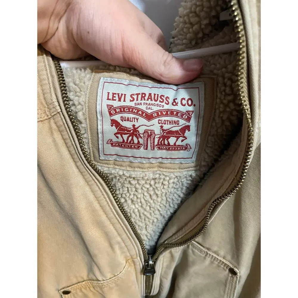 Levi's Coat Mens M Sherpa Lined Canvas Utility Trucker Jacket Hoodie Tan Zip Up
